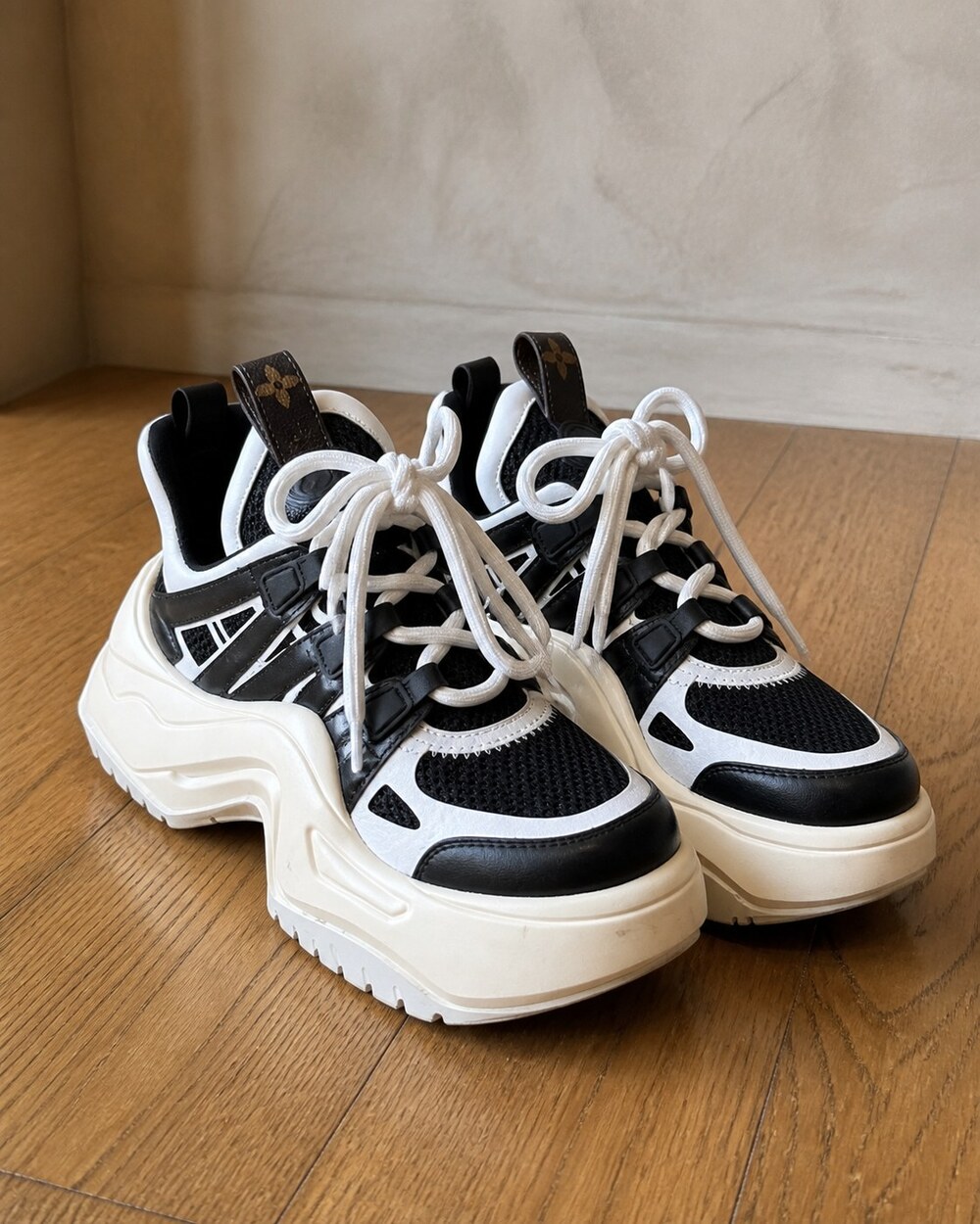 Louis Vuitton Platform Sneakers US 7